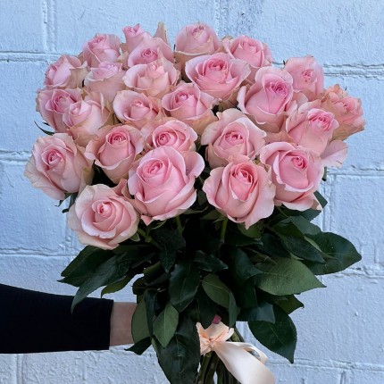 Букет из нежных розовых роз - купить с доставкой в Ижевске